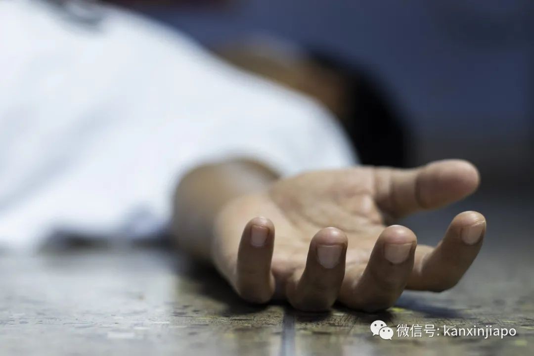 同性三角恋闹感情纠纷,男子持刀捅伤同居男友