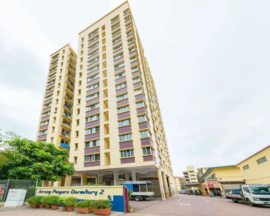 “在新加坡打了兩針輝瑞,加強針可以打國藥或科興疫苗嗎?”