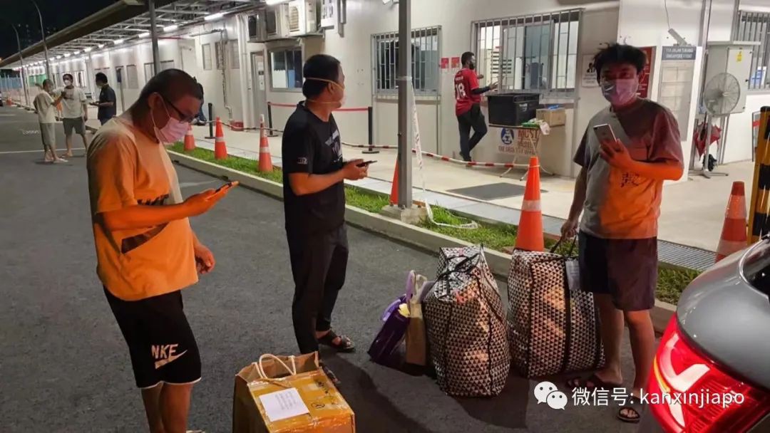 中国客工爆料：新加坡宿舍疫情爆发、吃住环境差；爱心人士积极捐急需物资