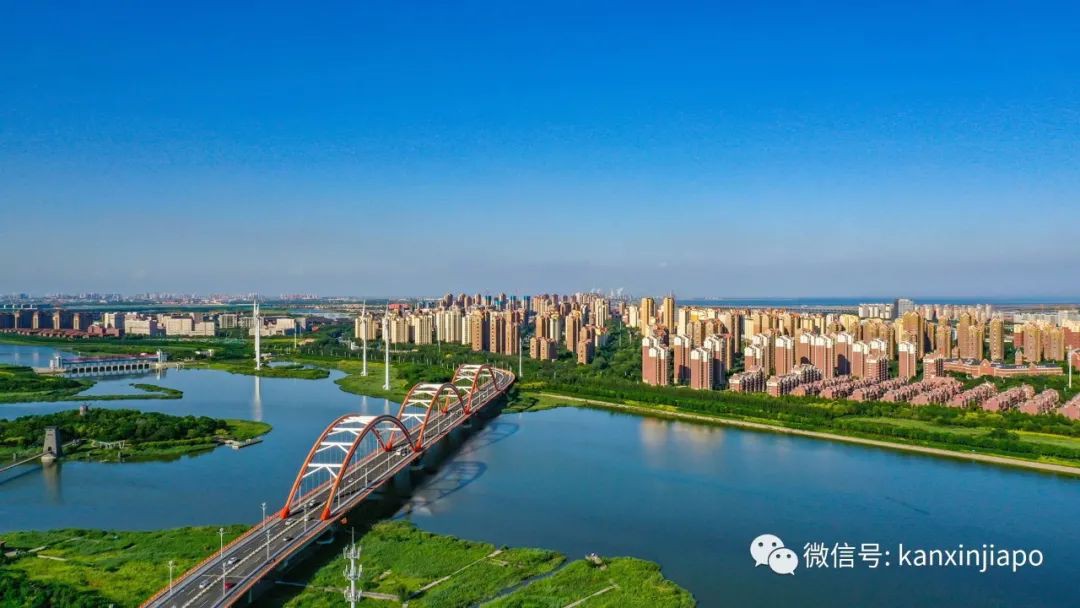 從鄧小平和李光耀攜手開始,細數30年來中新合作的重大項目