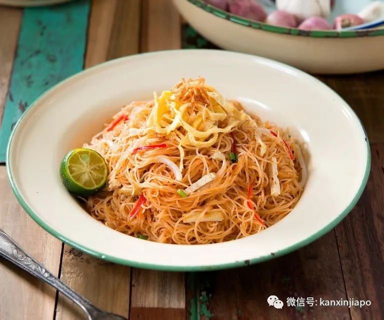 嘗過“南洋三味”嗎?李光耀母親傳授的米暹、魚翅黃金糕、 中魯肉骨茶