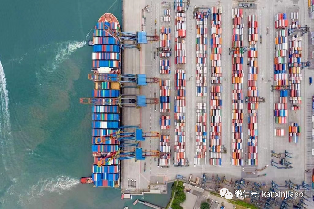 新加坡外貿大增31.4%,出口中國大陸升36%,出口美國跌26%