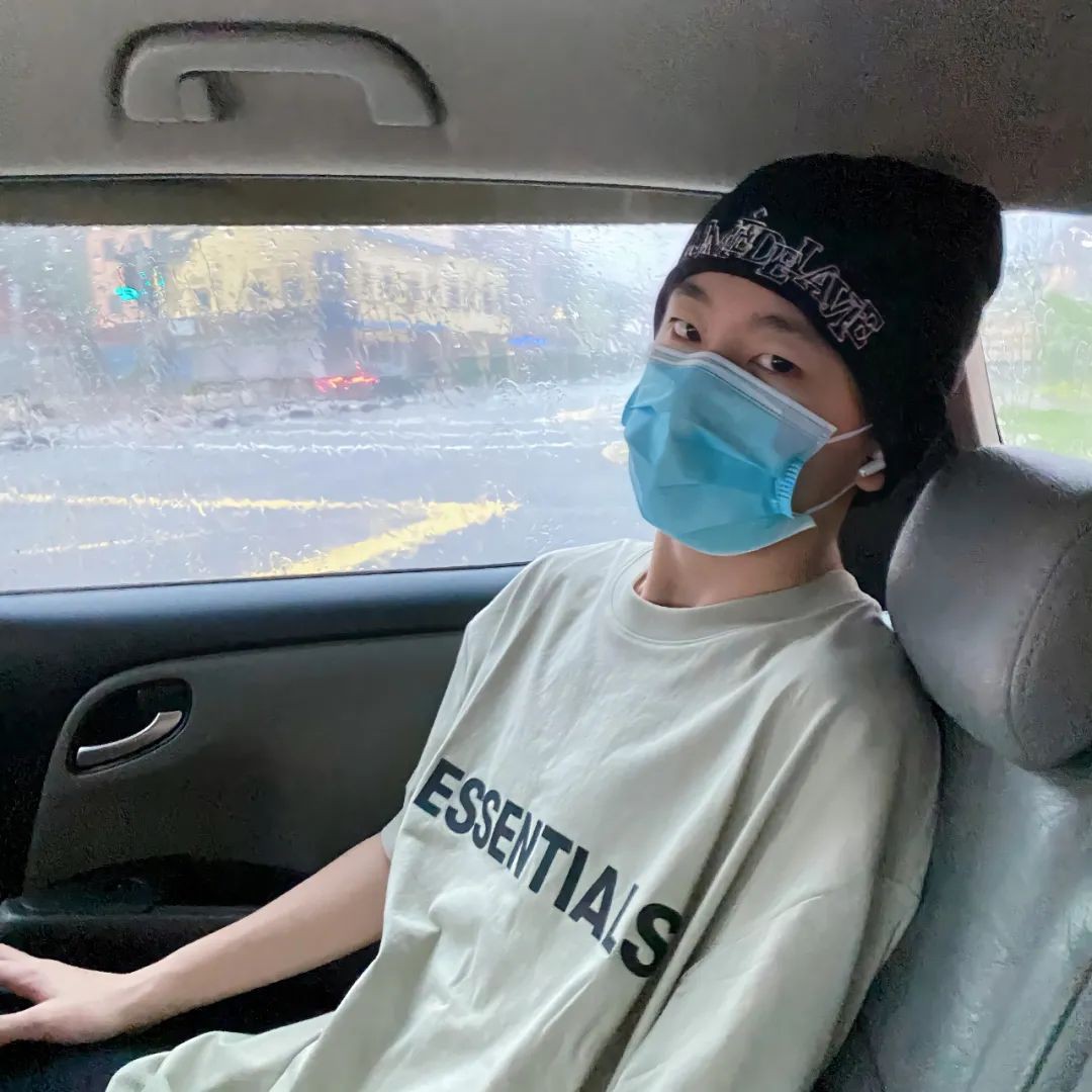 因疫情差點自暴自棄的我,卻因學習視頻成了“勵志少年”