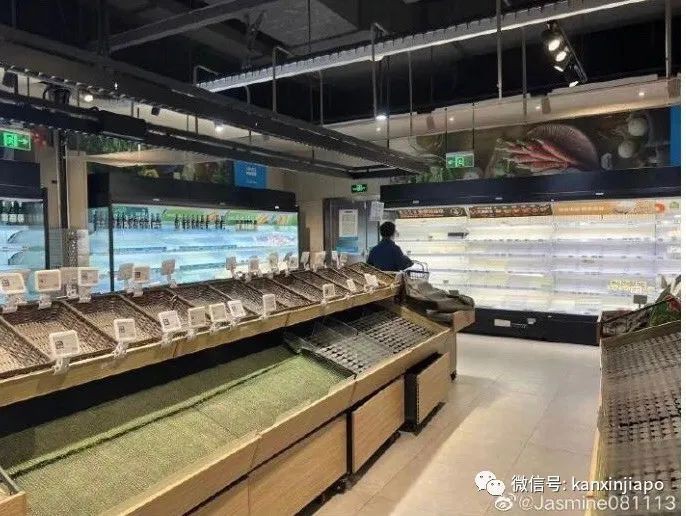 上海浦东今日封控，部分超市一夜之间被抢空