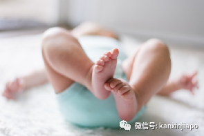 在新加坡出生的孩子能获得新加坡户口吗？