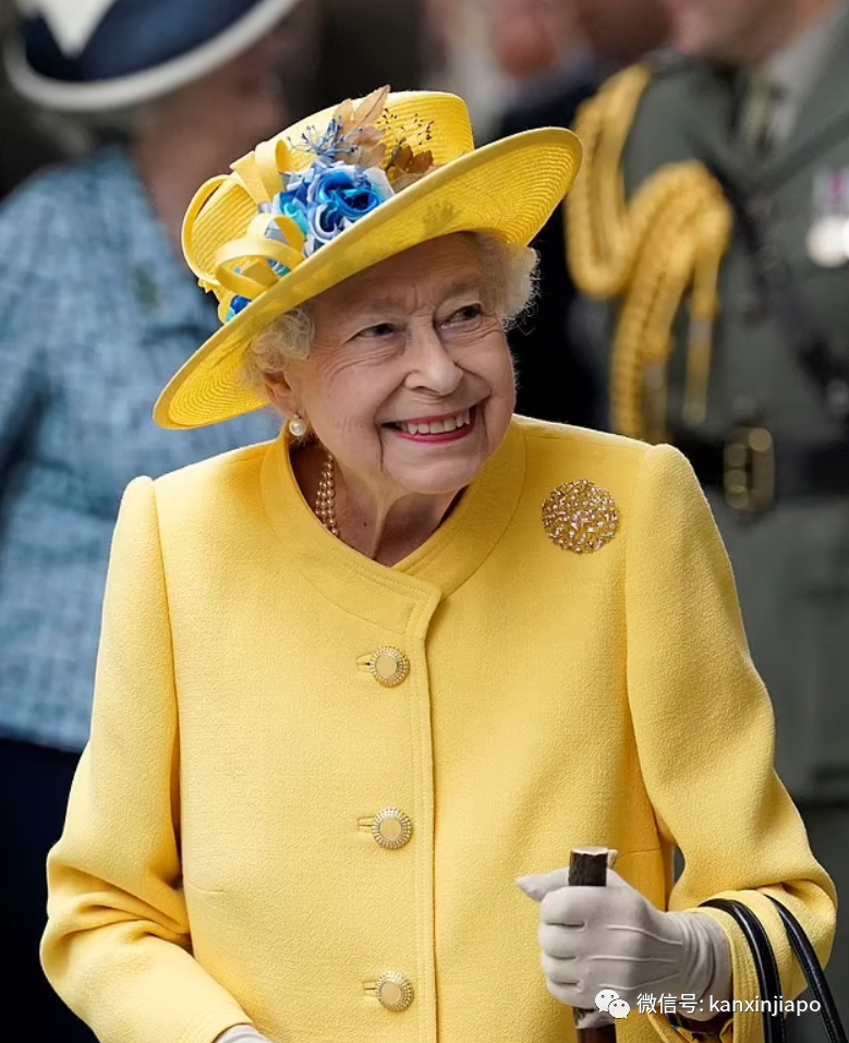 价值过亿！英女王佩戴的娘惹胸针亮了，与新加坡渊源深厚
