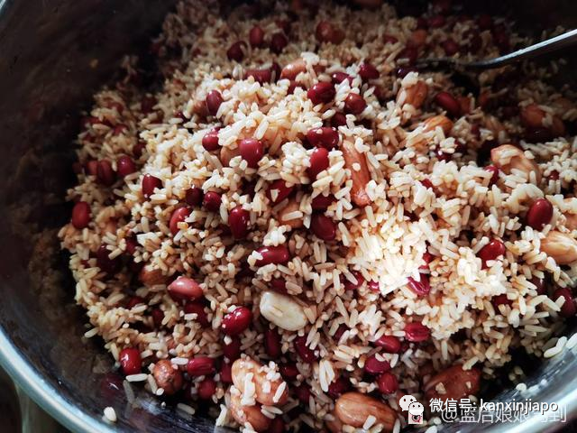 中国粽子来到新加坡后竟然变成了这个样子……