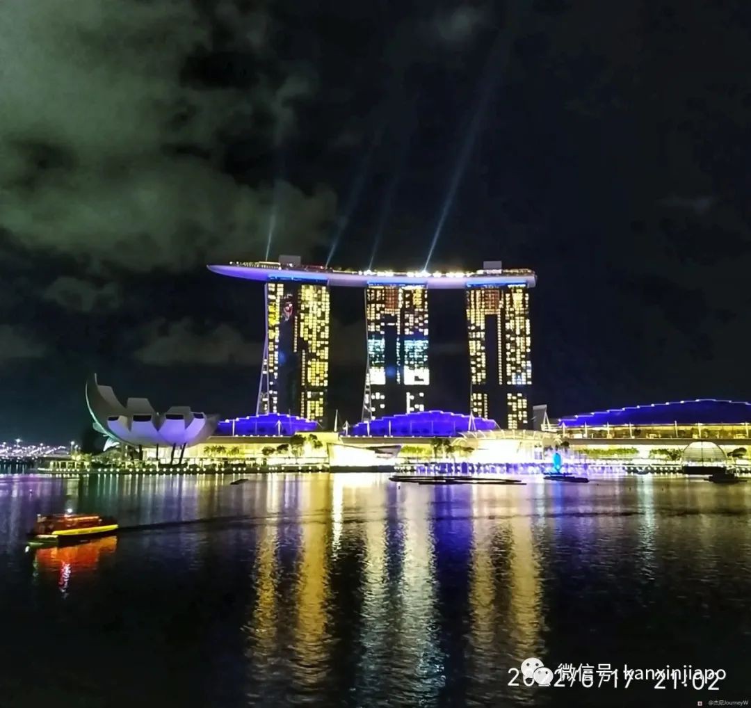 新加坡"最美燈光展"裏面還能吃喝玩樂！僅剩最後一周