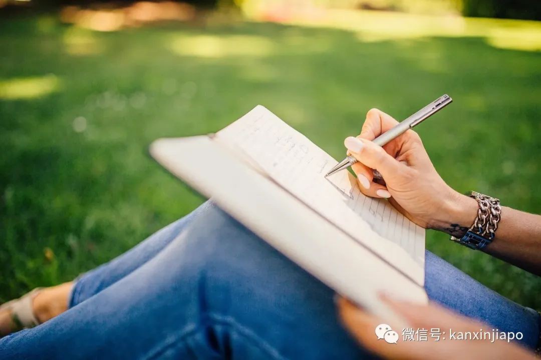 “我是如何在新加坡对抗自己的抑郁症的？”