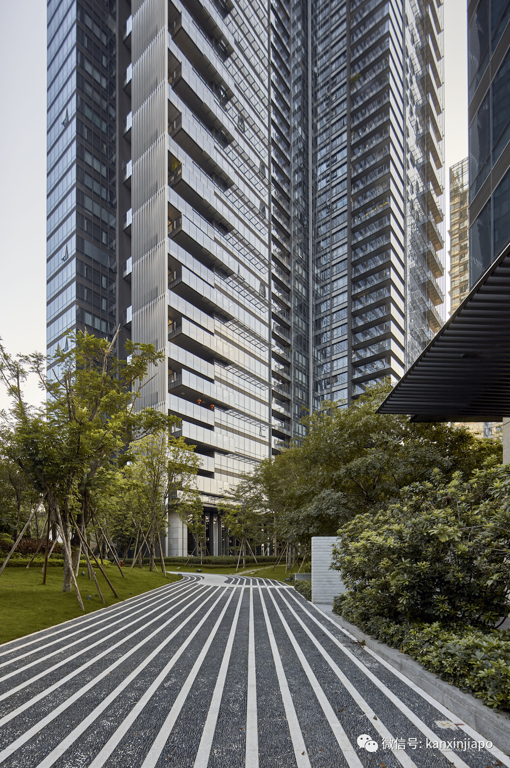 深圳半亿级新天鹅堡,新加坡建筑设计师手笔,如何画龙点睛撑起豪宅格调
