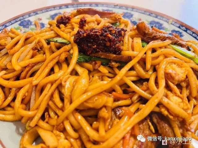 中国最出名的兰州美食在新加坡也找得到，爱吃面的你快来试试~