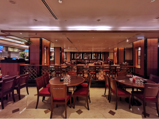 新加坡5家特色酒店自助餐大盘点，买三送一，最高立减98新币~