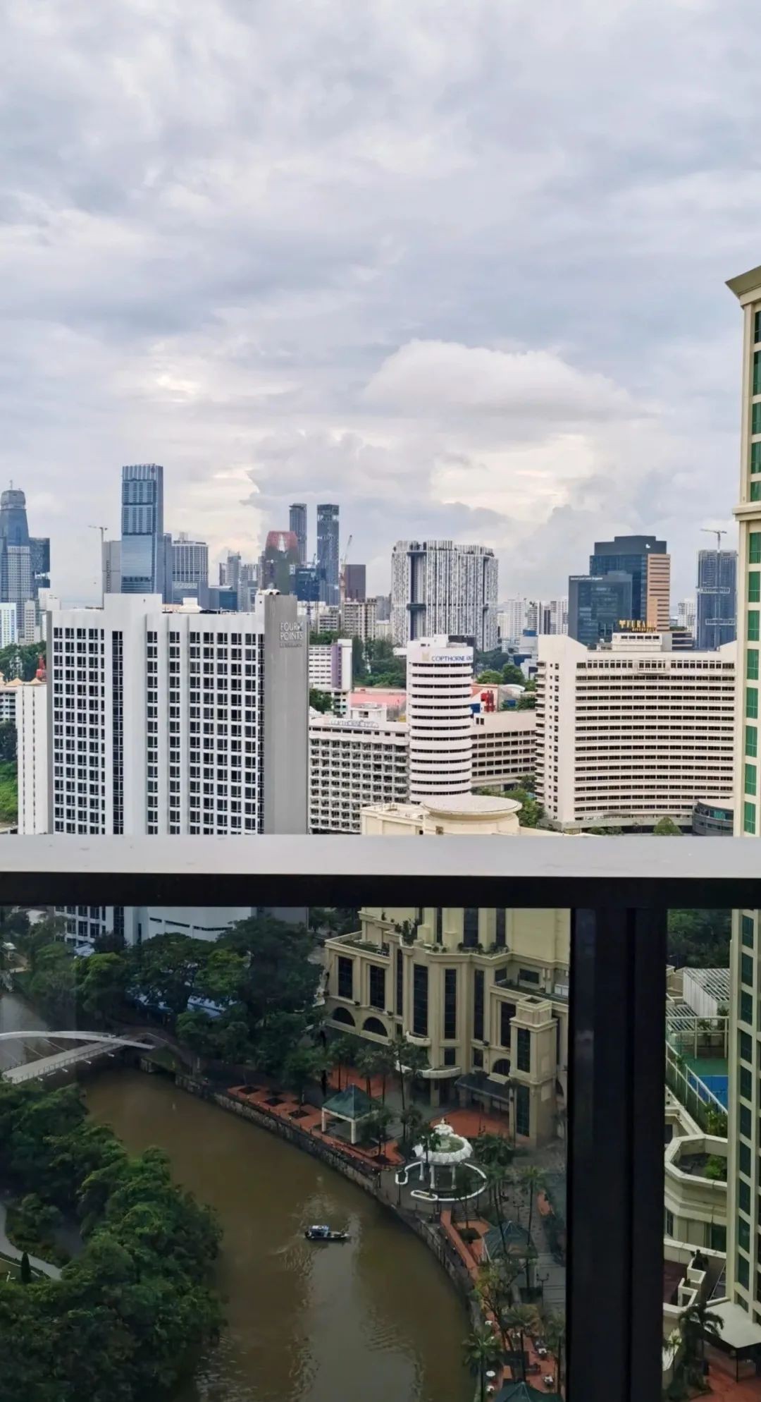 首次實景圖流出！新加坡熱門豪華公寓看繁華全城