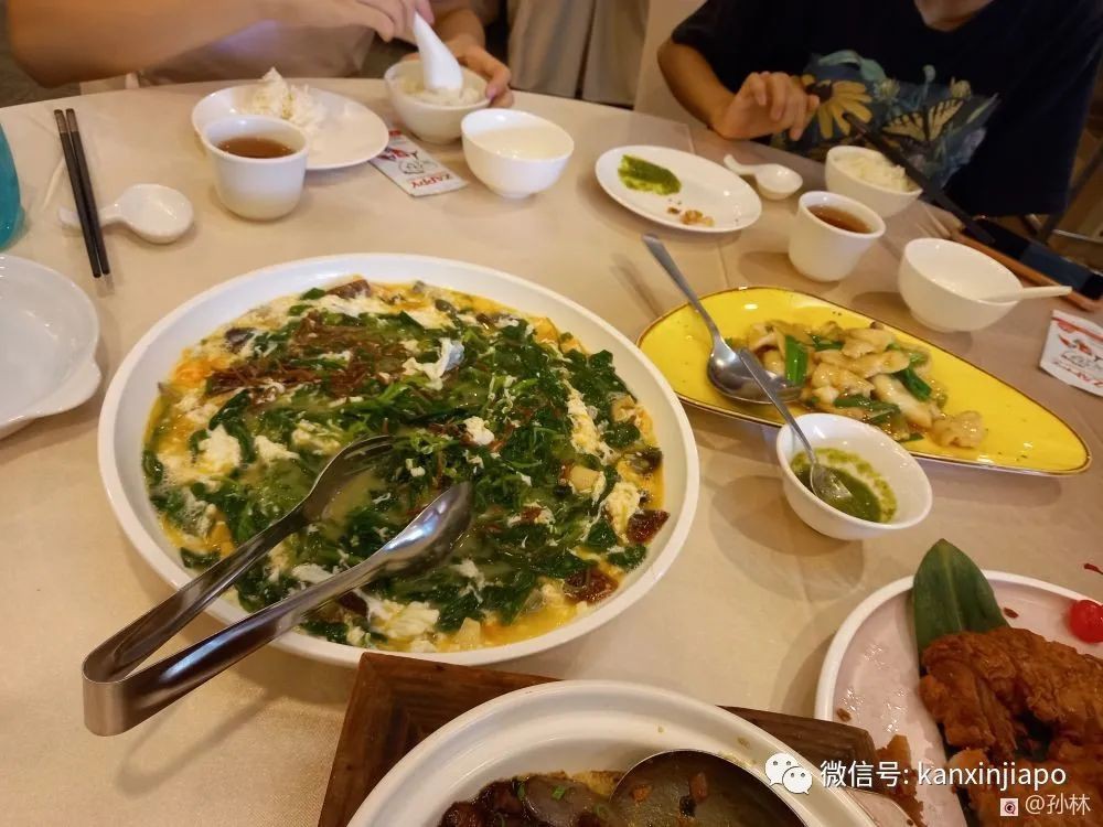 在新加坡米其林餐廳“名食小廚”享用午餐，是一種什麽體驗？
