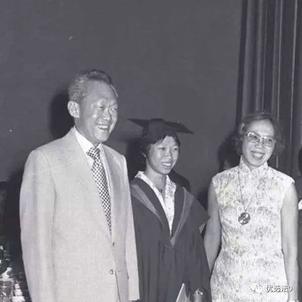 李光耀当“红娘”,为大龄剩女操碎了心
