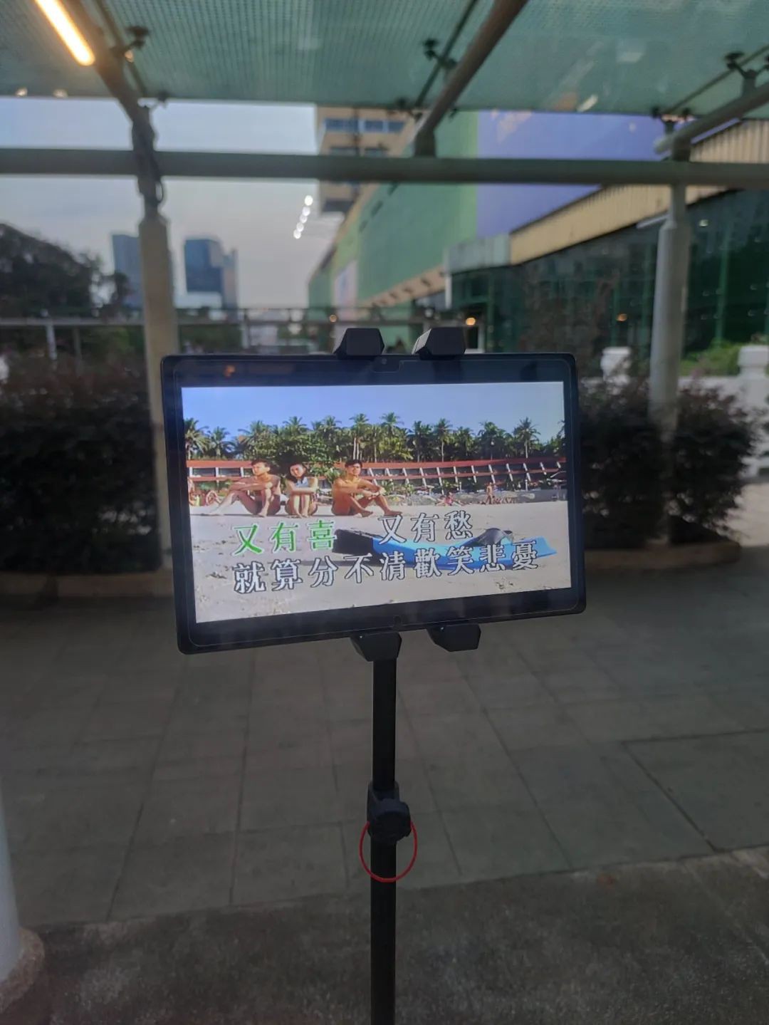 月薪不过万，就别去新加坡了- 新加坡眼