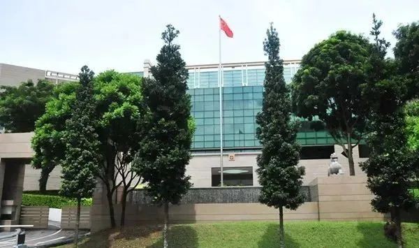 在国外的中国公民,领事保护与协助条例来了