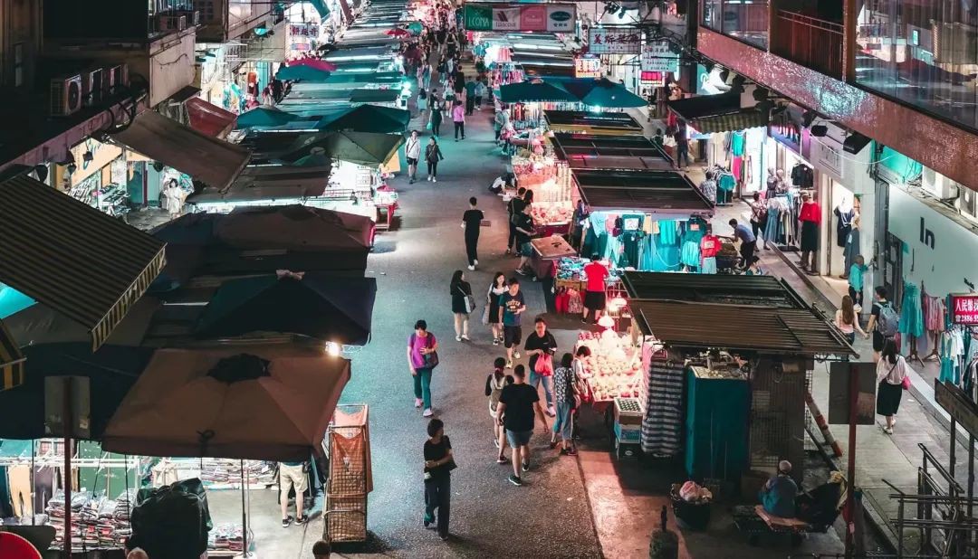 泰版“华强北”,养肥东南亚夜市?