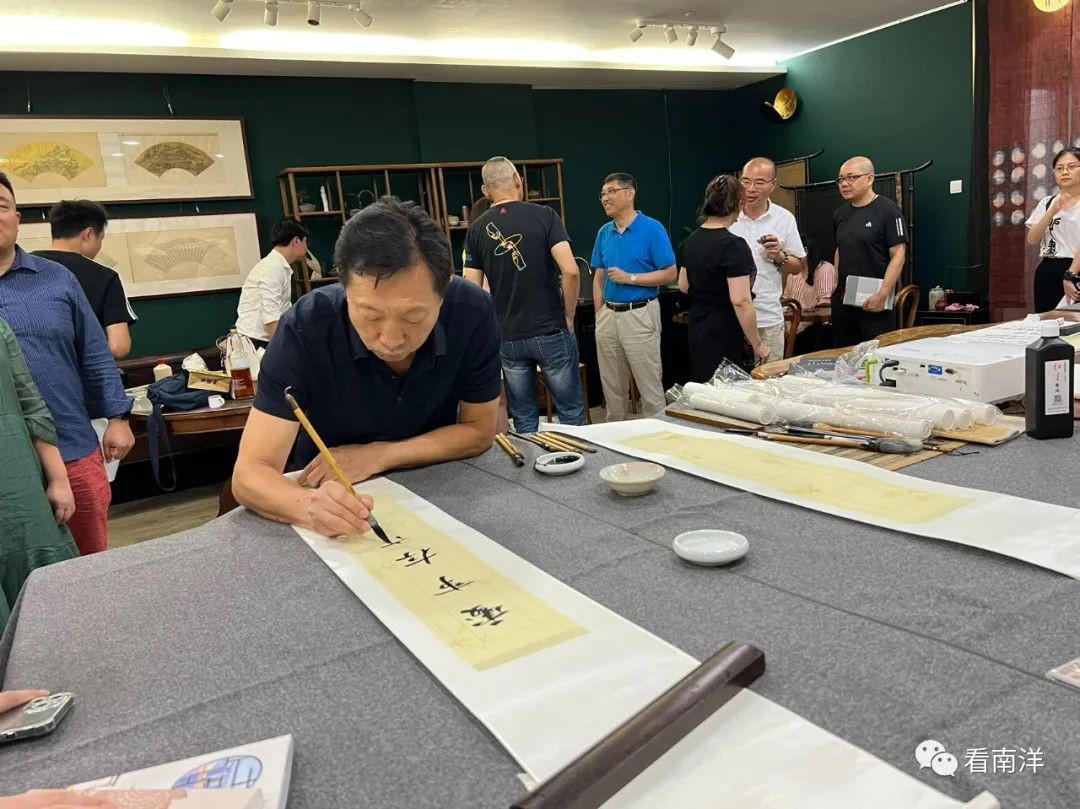 艺术研讨会在狮城开幕,展览、笔会、书法通通有…