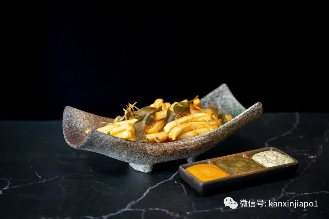一秒到泰国!新加坡“饥饿”餐厅,竟出Blackpink Lisa的专属饮料~