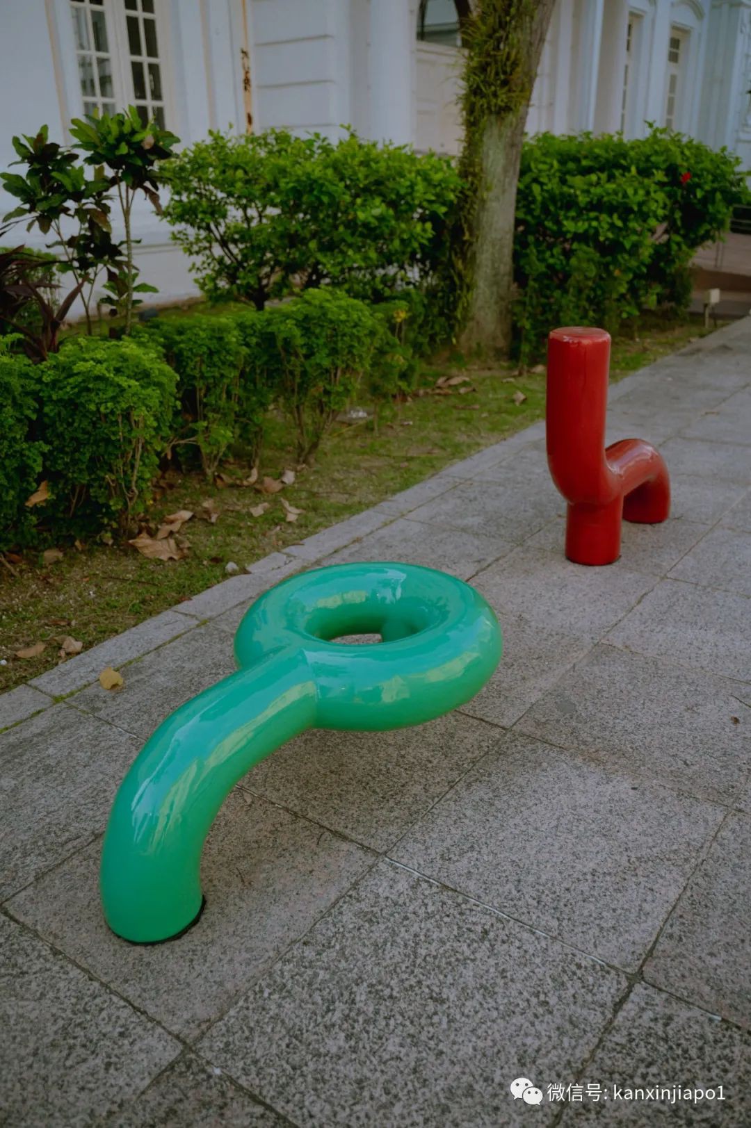 室外艺术展览,这些凳子不只是用来坐的!