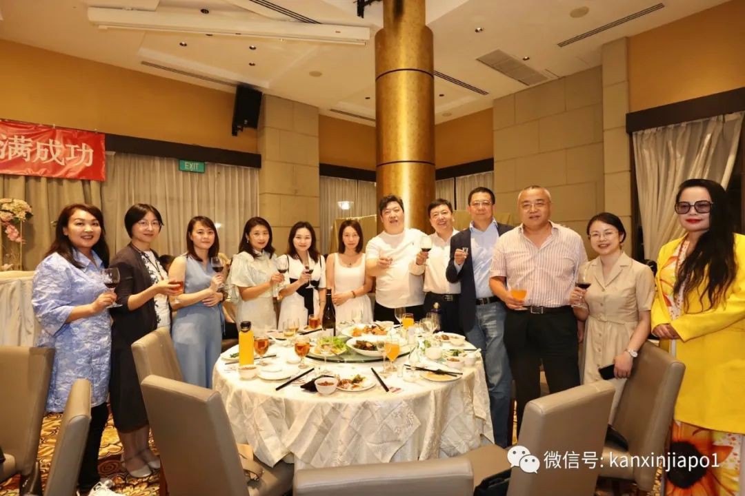 陕西西安战士战旗杂技团庆功晚宴,天鹅湖表演完美落幕