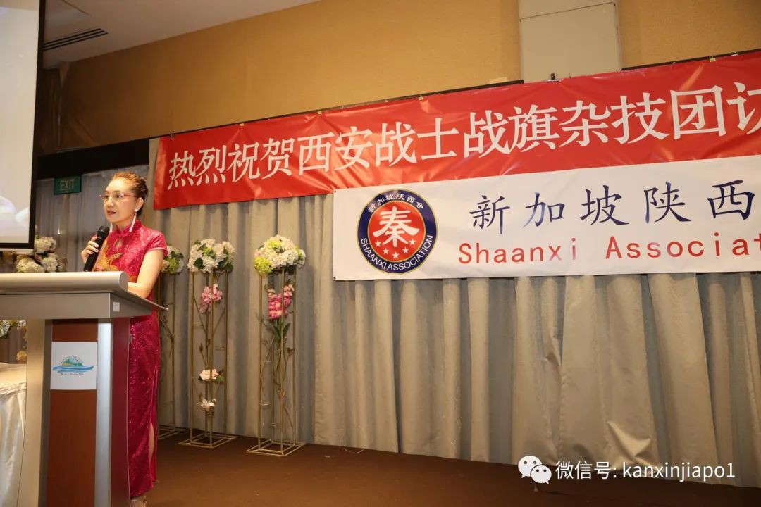 陕西西安战士战旗杂技团庆功晚宴,天鹅湖表演完美落幕