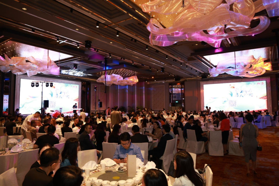 中资企业家齐聚中秋晚会，畅谈出海新加坡的行业动向