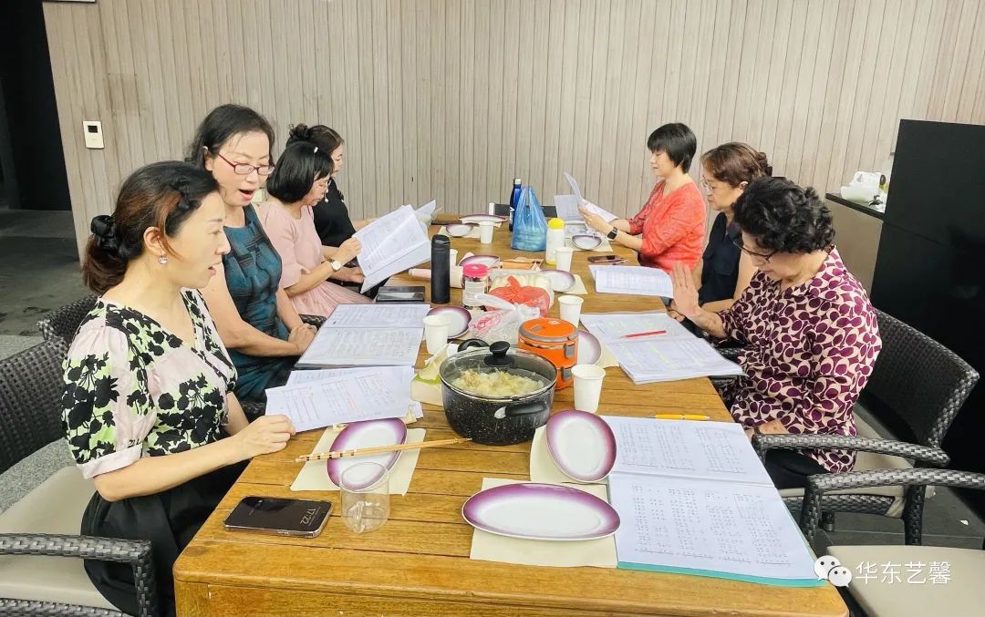 《珍惜今天-黎列刚教授师生演唱会》唱响滨海艺术中心