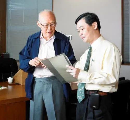 华文导师分享李光耀学习华语故事