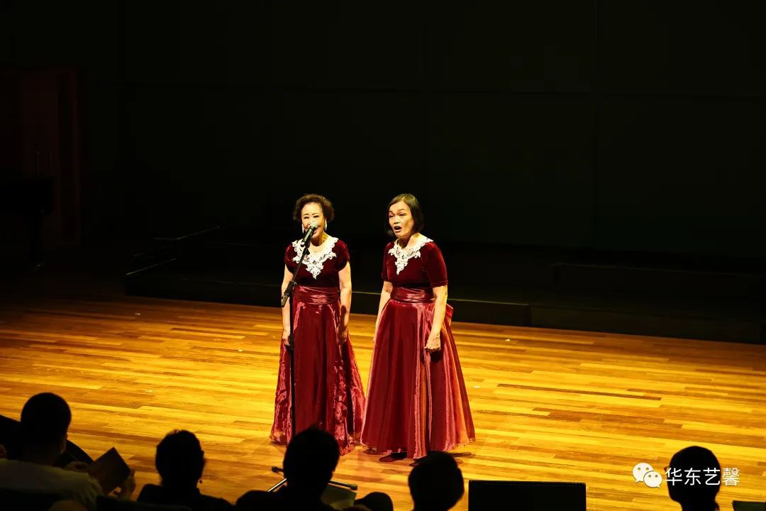 《珍惜今天-黎列刚教授师生演唱会》唱响滨海艺术中心