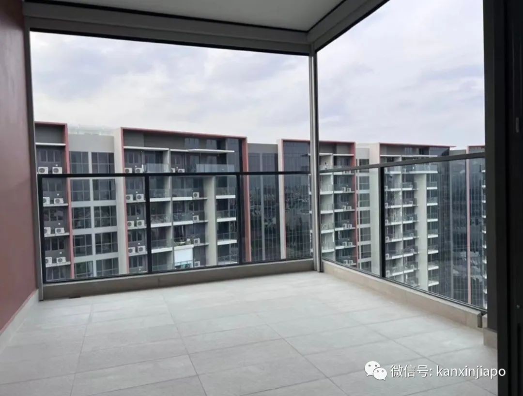 实龙岗中心地段超实惠学生公寓,多种房型可供选择,包吃包住还管学习