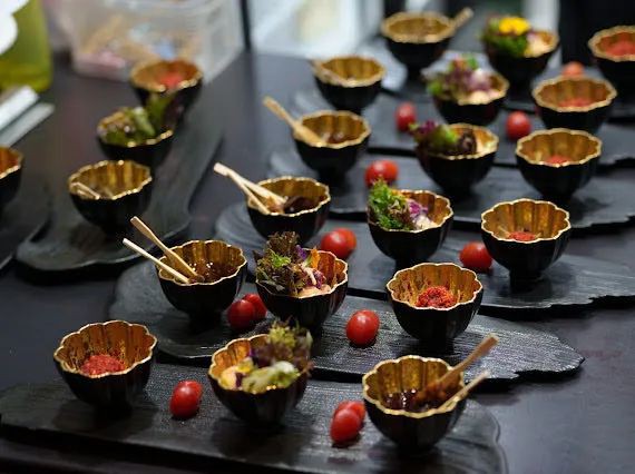 中新两国美食交流,在新加坡品尝经典川菜