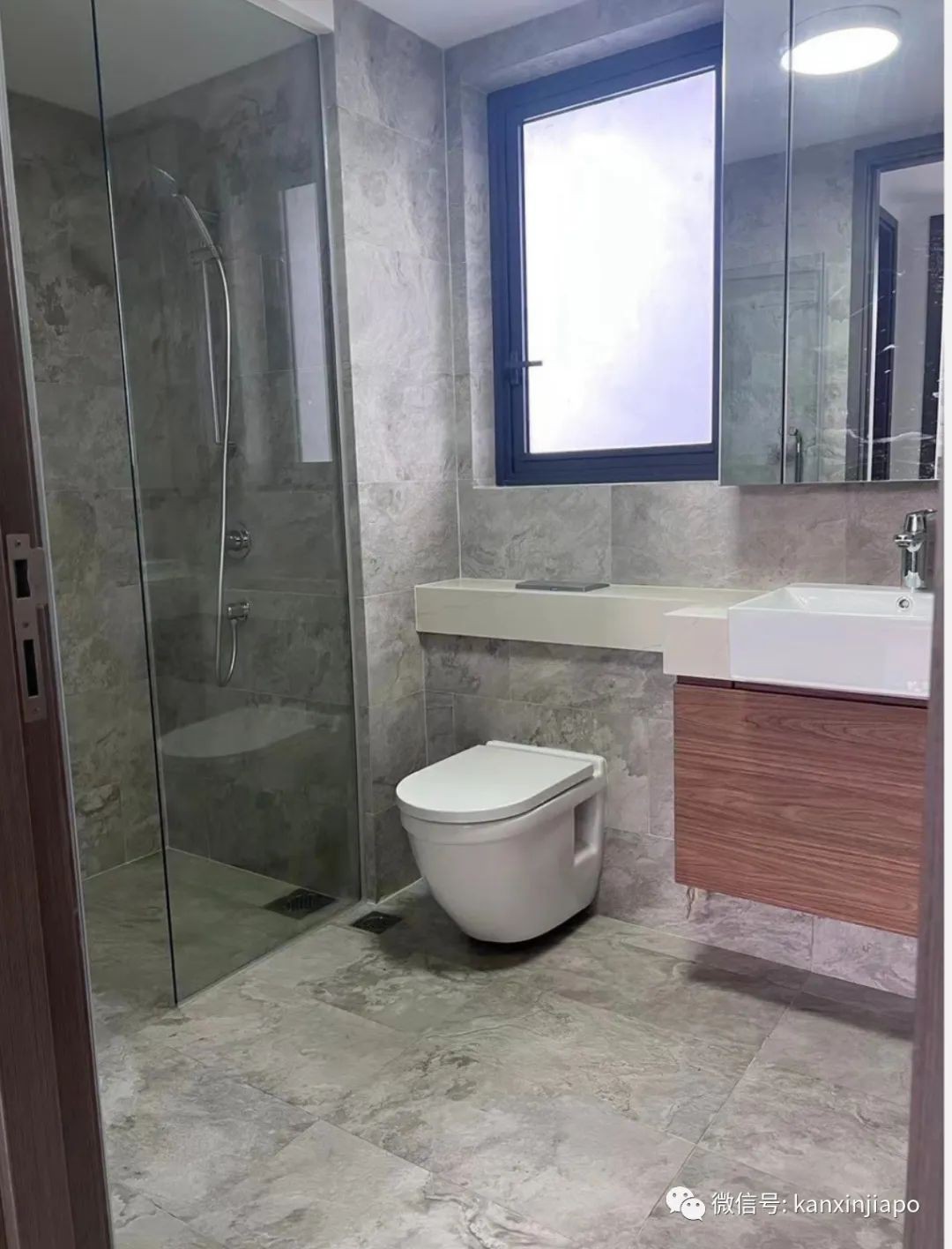实龙岗中心地段超实惠学生公寓,多种房型可供选择,包吃包住还管学习