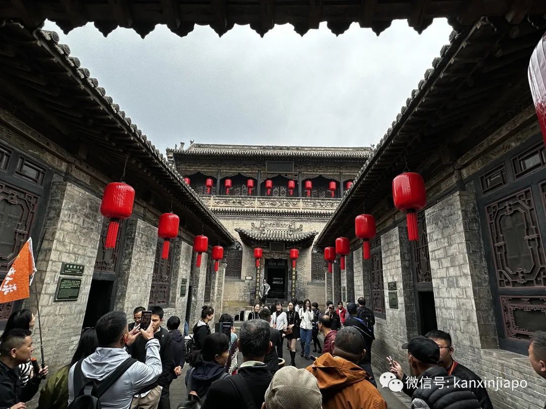 新加坡的“饮胜”响彻古城平遥,却丝毫不敢干扰五台山的清净