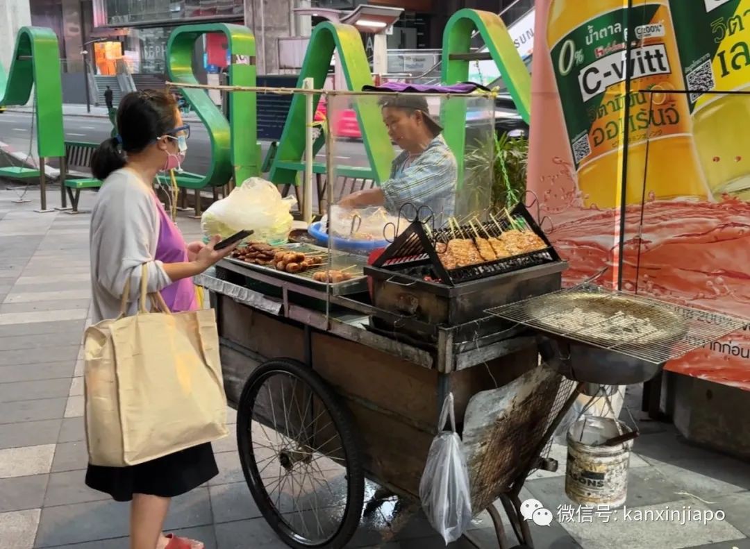 现场独家！曼谷枪杀案嫌犯父母均为大学教授，家中搜出子弹步枪