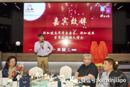 当美酒遇上文学......品酒、读书、诗朗诵，更有《桥洞里面看月亮》新书发布