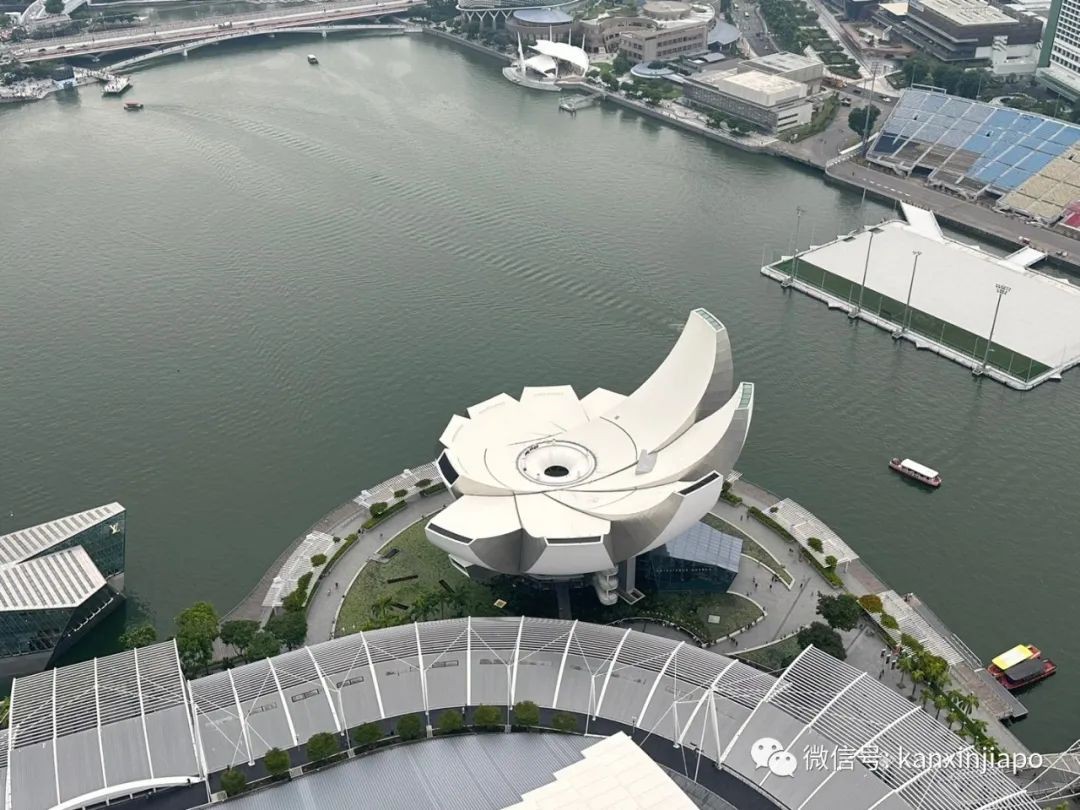 滨海湾的“白莲花” ——世界首个艺术科学相结合的博物馆