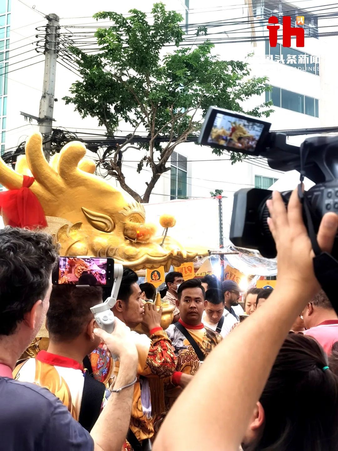 热闹非凡,游客蜂拥!曼谷唐人街九皇斋节十日欢庆!