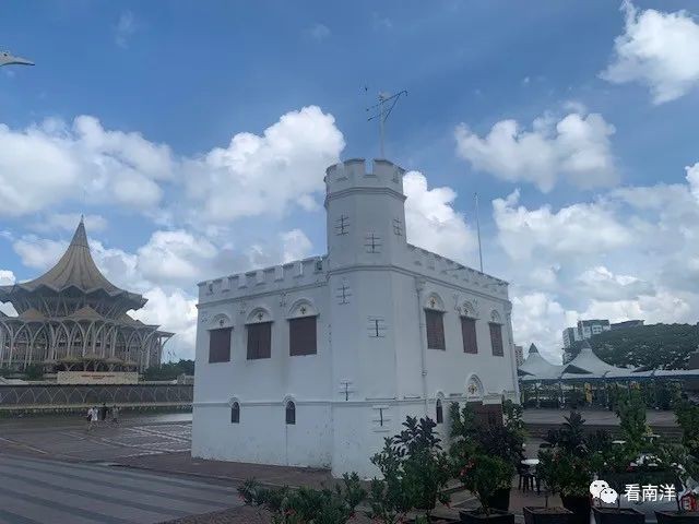 河滨公园、黄金桥...慢游马来西亚古晋