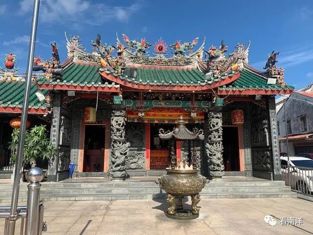 来马来西亚古晋旅游,来看看这三座华人寺庙