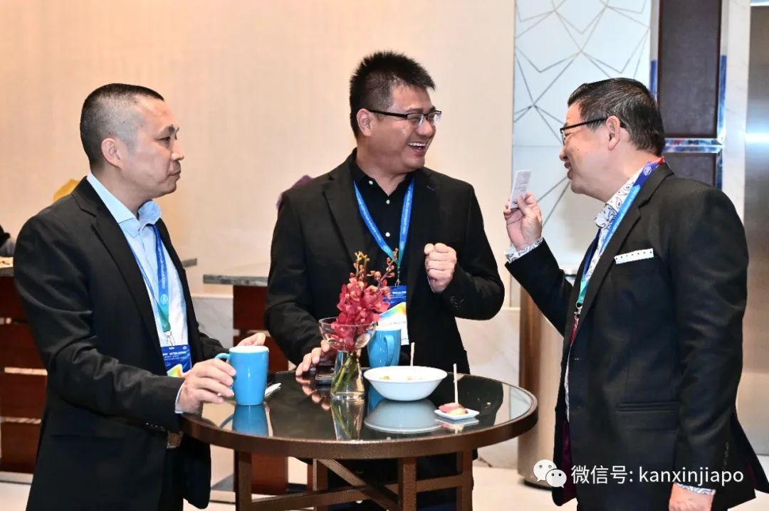 全球航运业大咖齐聚新加坡，与最大特种船公司携手“链通蔚蓝”！