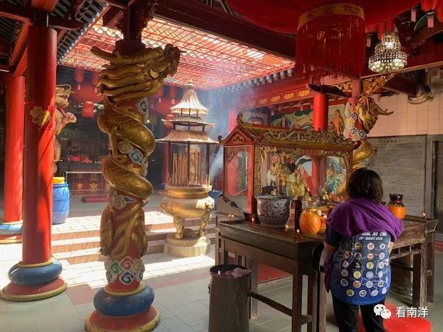 来马来西亚古晋旅游,来看看这三座华人寺庙