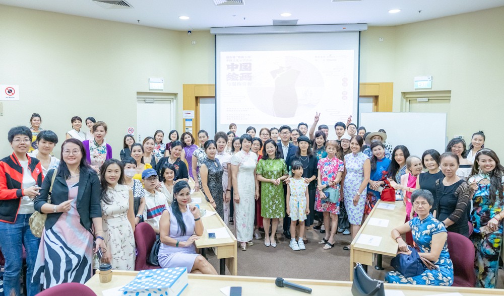 中国职业教育走进新加坡,促进中新人文交流——广东轻工职业技术学院新加坡“轻工工坊”揭牌成立