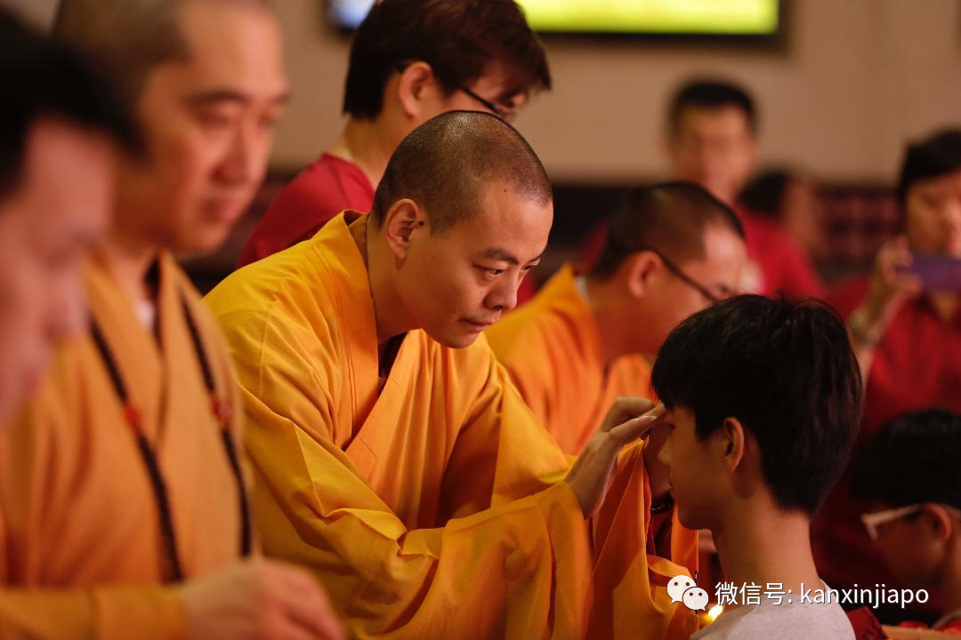 在新加坡,近两百年传统的华人古庙,却隐藏着这么多异域元素