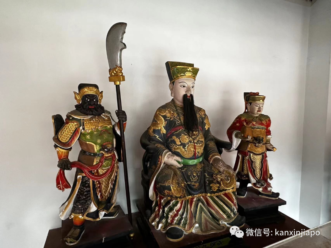 在新加坡,近两百年传统的华人古庙,却隐藏着这么多异域元素