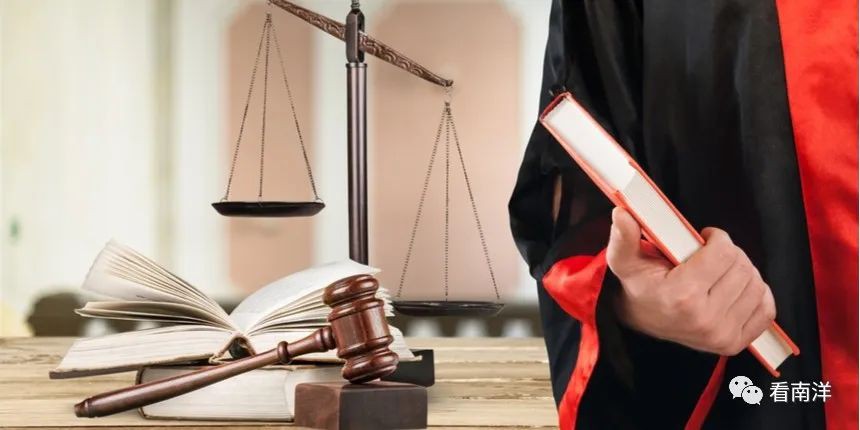 新加坡适合中国法律专业的学生们来进修读博吗？