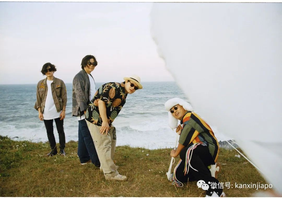 认识一下康姆士乐队,来新加坡巡演这些歌值得听