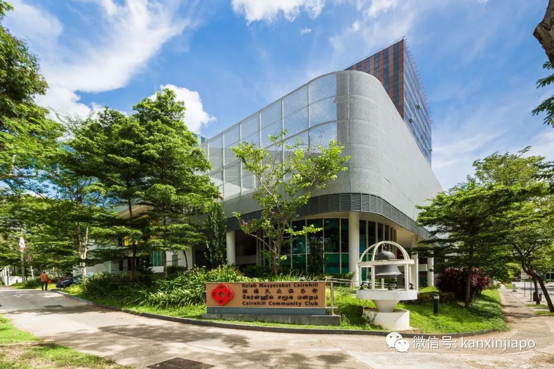 社区培训、逛图书馆、徒步慢行…父母来新加坡不无聊了