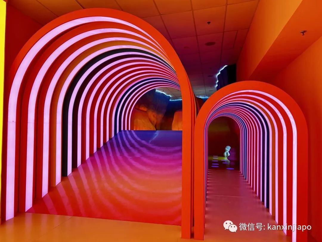 参观完李光耀纪念展，孩子说希望自己在新加坡有一个光明的未来
